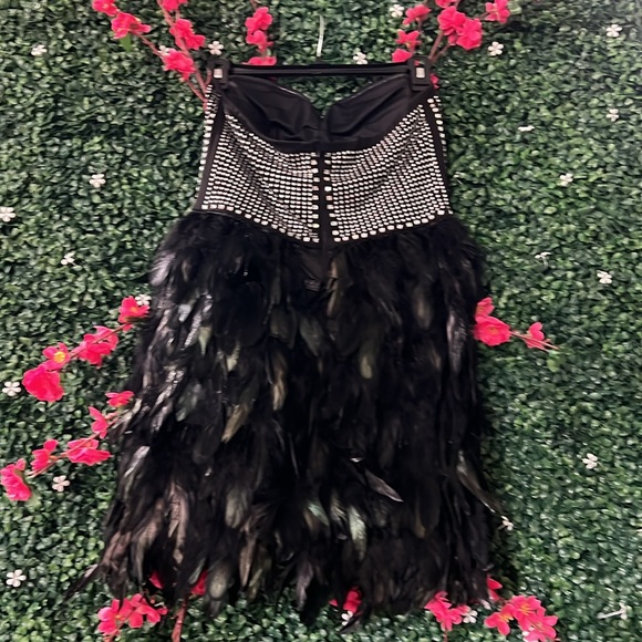 Feather bottom sparkly top cocktail dress - Picture 2 of 5